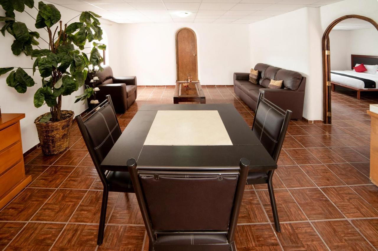 Capital O Next Yard Hotel & Suites Tequisquiapan San Luis Potosí Eksteriør billede